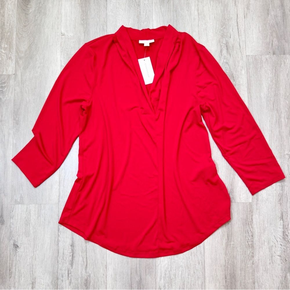 Women's M Red NWT V Neck 3/4 Sleeve Top New